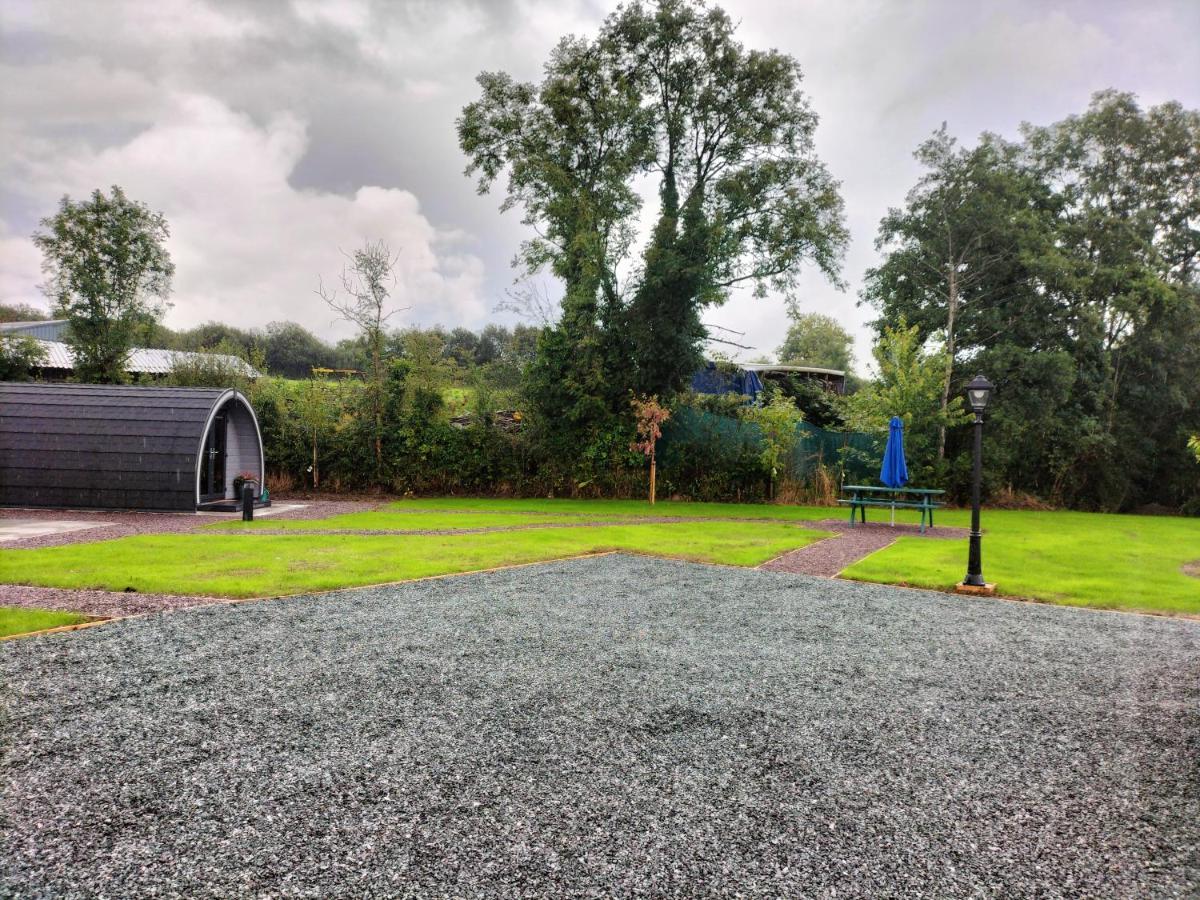 Gateway Glamping Hotel Farranfore Eksteriør billede